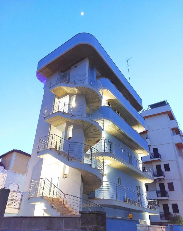 Sweet Home & Wellness Affittacamere Nettuno Kültér fotó