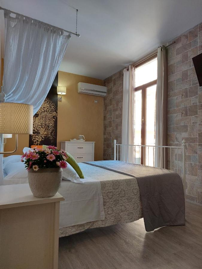 Sweet Home & Wellness Affittacamere Nettuno Kültér fotó