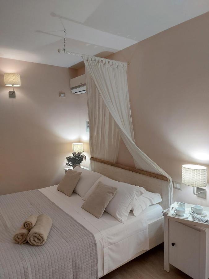 Sweet Home & Wellness Affittacamere Nettuno Kültér fotó