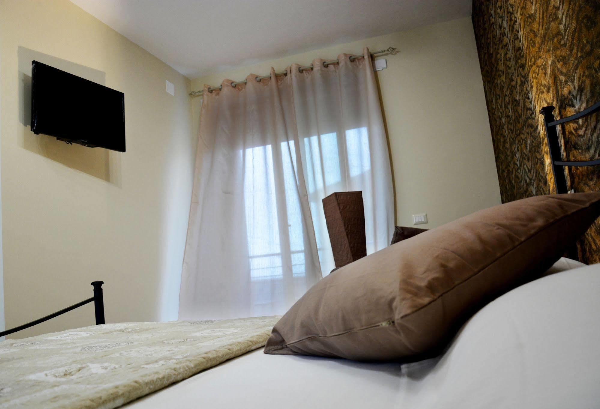 Sweet Home & Wellness Affittacamere Nettuno Kültér fotó