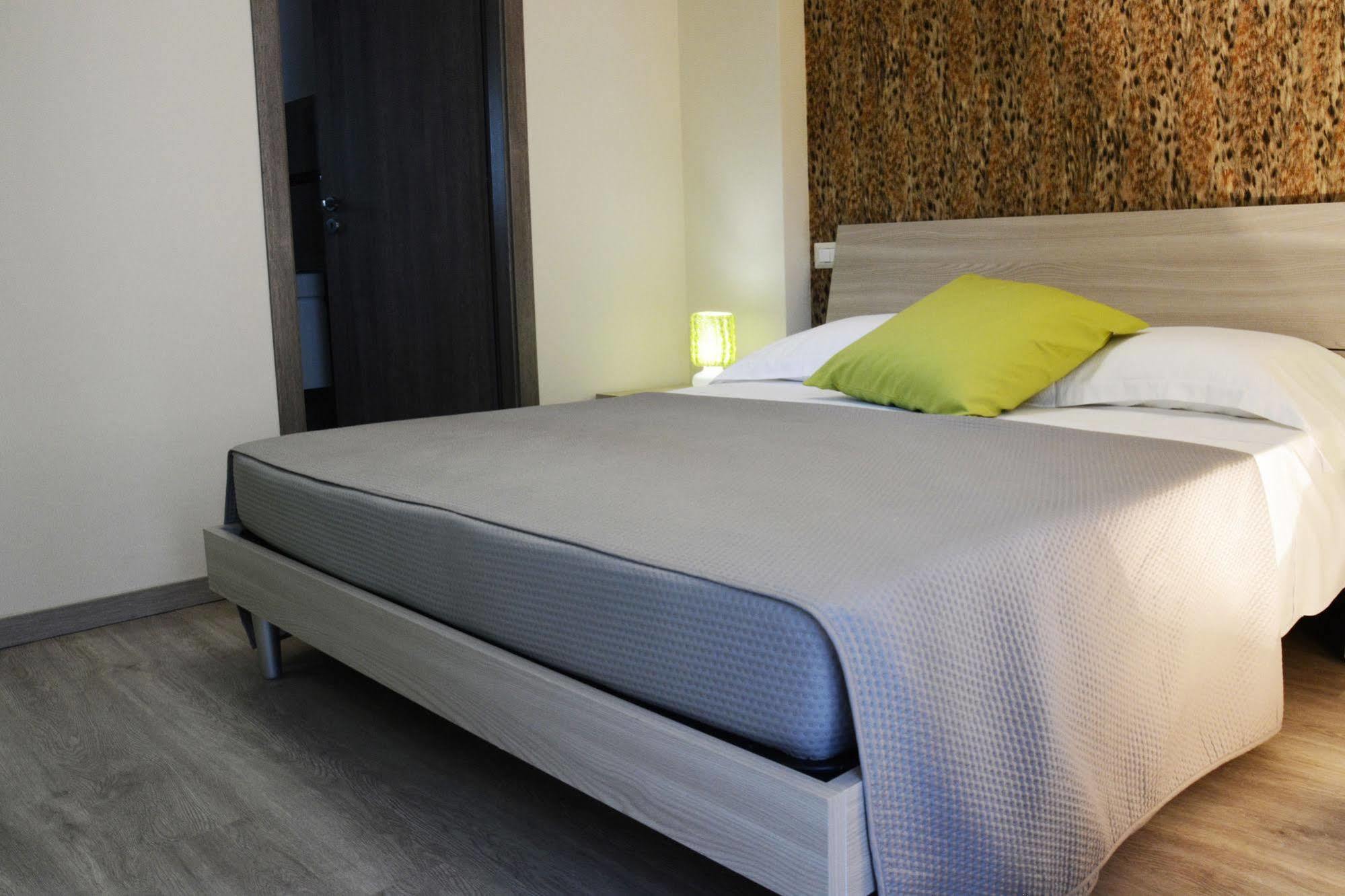 Sweet Home & Wellness Affittacamere Nettuno Kültér fotó